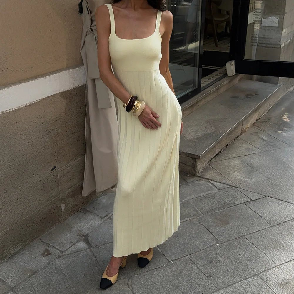 SOERA Beatrice Knitted Suspender Dress - Dress - Yellow M