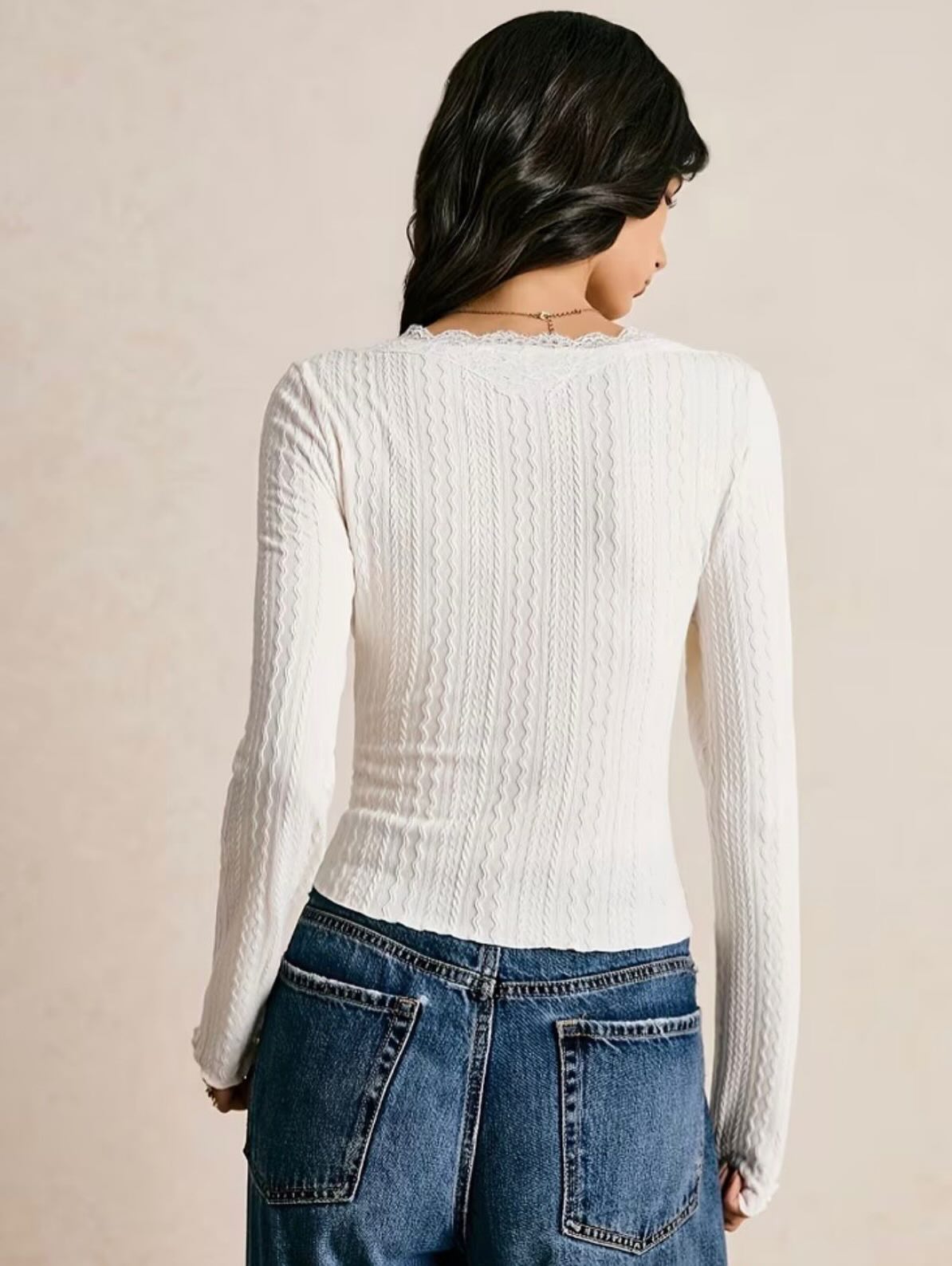 SOERA Nyla Lace Trim Long Sleeve Blouse - Tops - XS