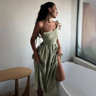 Φόρεμα Midi Elisabeta με Ανοιχτή Πλάτη και Δετές Τιράντες