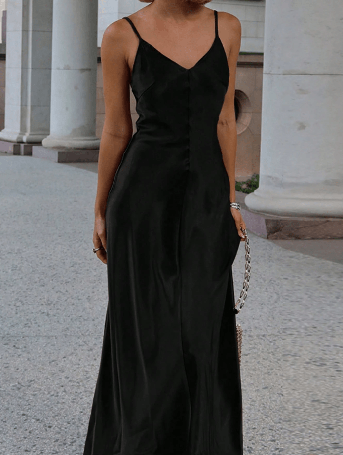 SOERA Rica Satin Backless Maxi Dress