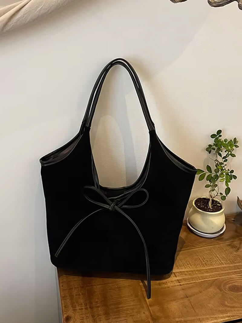 SOERA Florence Suede Bow Bag - Handbags - Soera-Bow-Bag/Black Black Regular