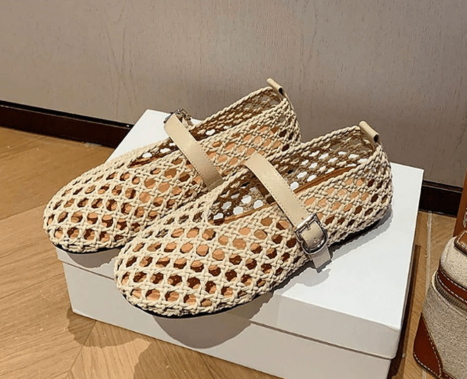 SOERA Bianca Woven Hollow Flat Sandals - Shoes -  Beige 35