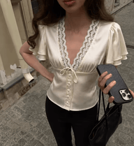 Aderinsola Bluse