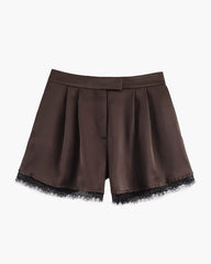 Shorts mini Xylia de satén con encaje